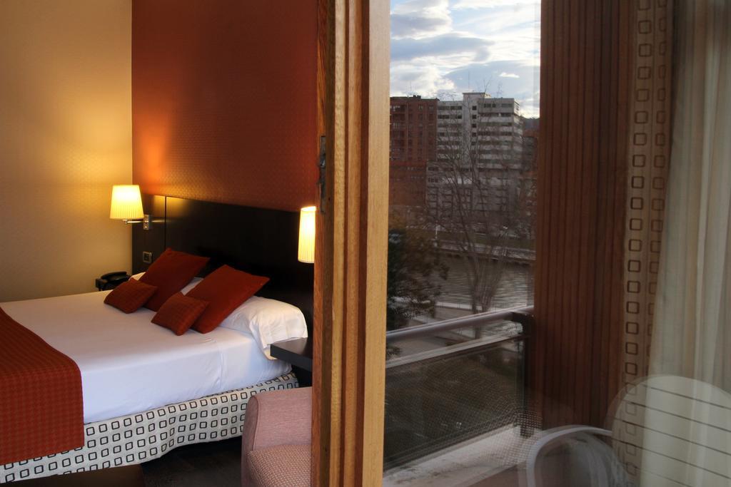 Hotel Conde Duque Більбао Екстер'єр фото